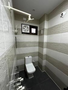 Bathroom Image of 450 Sq.ft 1 RK Builder Floor for rent in Qutub Vihar New Delhi for Rs. 8000