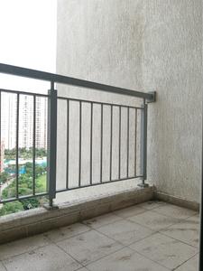 Bedroom Three Image of 1200 Sq.ft 3 BHK Apartment / Flat for rent in Godrej Emerald, Kasarvadavali Thane for Rs. 38000