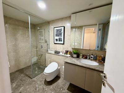 Image of 2301 Sq.ft 3.5 BHK Apartment / Flat for sale in DLF One Midtown, Karampura, New Delhi for Rs. 64000000