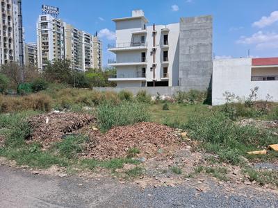 Image of 300 Sq.ft Residential Plot / Land for sale in Sector 99, Noida for Rs. 70000000