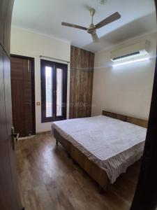 Bedroom Image of 625 Sq.ft 3 BHK Builder Floor for rent in Rajpur Khurd Extension New Delhi for Rs. 50000