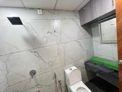 Bathroom Image of 2650 Sq.ft 3 BHK Apartment / Flat for rent in Shubh Saral Skyline, Kudasan Gandhinagar for Rs. 51000