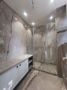 Kitchen Image of 1800 Sq.ft 4 BHK Builder Floor for sale in Model Town New Delhi for Rs. 40000000