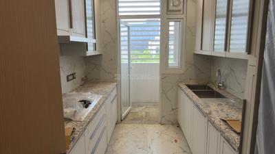 Kitchen Image of 2400 Sq.ft 4 BHK Builder Floor for rent in DLF The Grove, DLF Phase 5 Gurgaon for Rs. 135000