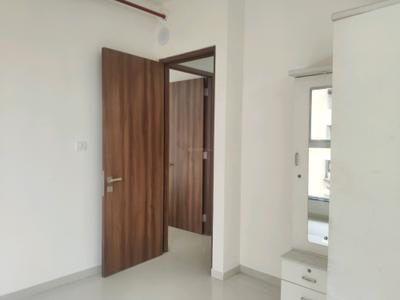 Bedroom Image of 735 Sq.ft 2 BHK Apartment / Flat for sale in Nirmal City Of Joy, Mulund West Mumbai for Rs. 17800000