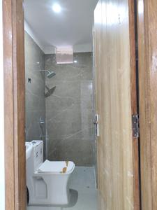Common Bathroom Image of 2150 Sq.ft 4 BHK Apartment / Flat for sale in Titania Residency, Phi IV Greater Noida for Rs. 11111000