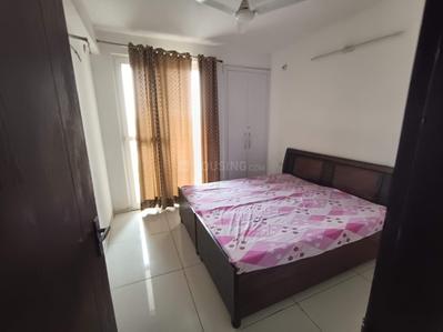 Bedroom Image of 1350 Sq.ft 3 BHK Apartment / Flat for rent in Motiaz Royal Citi, Gazipur Zirakpur for Rs. 30000
