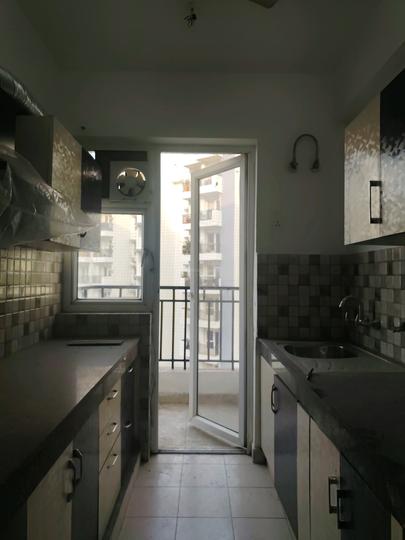 Emaar Palm Gardens Main Image 1