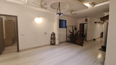 Living Room Image of 3900 Sq.ft 4 BHK Builder Floor for rent in Aundh Pune for Rs. 130000