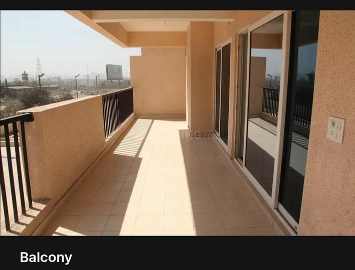 Gaurs 14th Avenue Main Image 1