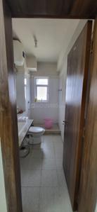 Bathroom Image of 2700 Sq.ft 4 BHK Apartment / Flat for sale in DLF New Town Heights, Sector 91 Gurgaon for Rs. 35000000