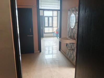 Bedroom Image of 1250 Sq.ft 2 BHK Builder Floor for rent in Garg Enclave Extension, Indira Nagar Lucknow for Rs. 13000