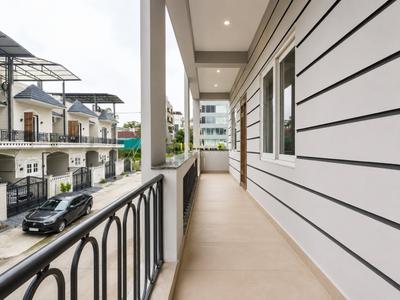 Balcony Image of 1800 Sq.ft 3 BHK Builder Floor for sale in Canal Road Dehradun for Rs. 13000000