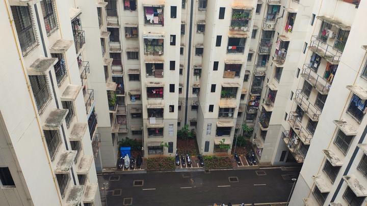 Macrotech Crown Taloja by Lodha Building 1