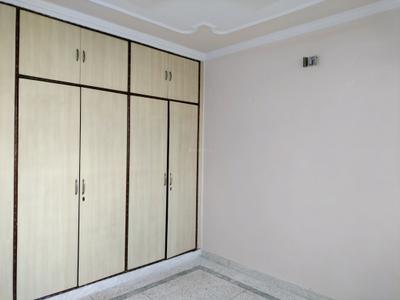 Bedroom Image of 1800 Sq.ft 3 BHK Apartment / Flat for rent in Sector 18 Dwarka New Delhi for Rs. 45000