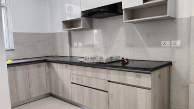 Kitchen Image of 1200 Sq.ft 2.5 BHK Apartment / Flat for sale in Smartworld Orchard, Sector 61 Gurgaon for Rs. 20000000