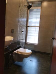 Common Bathroom Image of 1680 Sq.ft 3 BHK Apartment / Flat for sale in Kharghar Navi Mumbai for Rs. 18500000