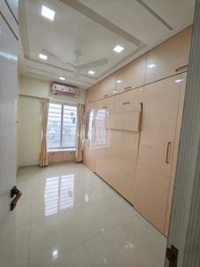 Hall Image of 1200 Sq.ft 3 BHK Apartment / Flat for sale in Sheth Vasant Lawns, Thane West Thane for Rs. 32000000