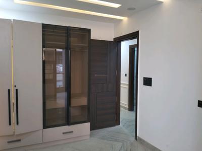Bedroom Image of 1050 Sq.ft 3 BHK Apartment / Flat for sale in Sector 4 Rohini New Delhi for Rs. 9500000