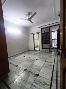 Bedroom Image of 1800 Sq.ft 3 BHK Builder Floor for rent in Janakpuri New Delhi for Rs. 38000