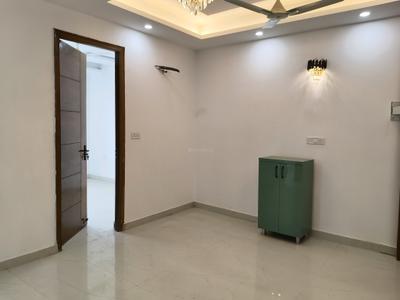 Microtek Greenburg Living Room 2