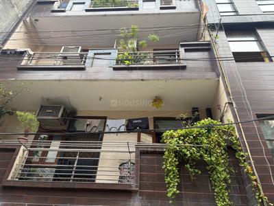 Image of 1250 Sq.ft 3 BHK Builder Floor for sale in Krishna Nagar, New Delhi for Rs. 10000000