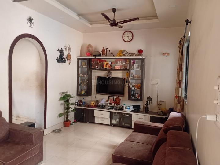 CM Complex Main Image 1