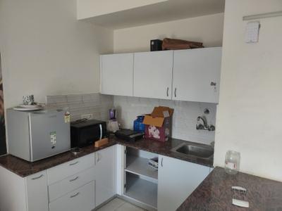 Kitchen Image of 685 Sq.ft 1 BHK Apartment / Flat for sale in Sunworld Arista, Sector 168 Noida for Rs. 8200000