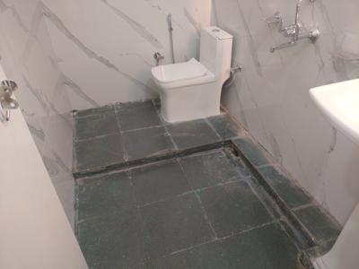 Bathroom Image of 1200 Sq.ft 1 BHK Independent House for rent in Sector 46 Gurgaon for Rs. 36000