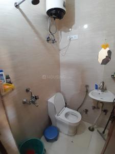 Bathroom Image of 550 Sq.ft 1 BHK Independent House for rent in Vasundhara Ghaziabad for Rs. 10000