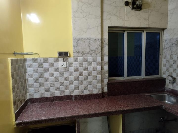 Kitchen Image of 700 Sq.ft 2 BHK Builder Floor for rent in Behala Kolkata for Rs. 14000