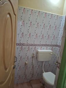 Bathroom Image of 400 Sq.ft 1 BHK Independent House for rent in RV Nagar Vellore for Rs. 5500