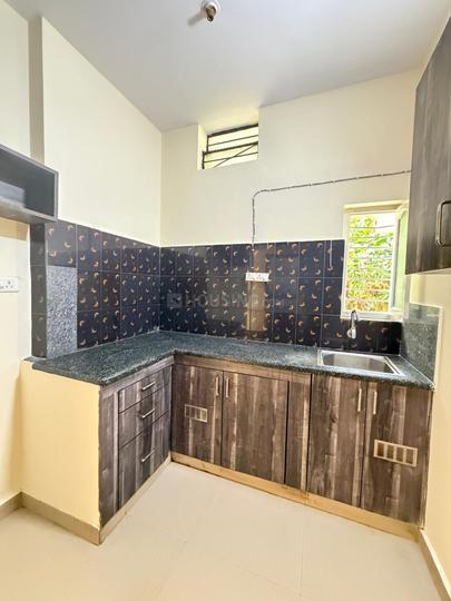 KST residency Kitchen 1