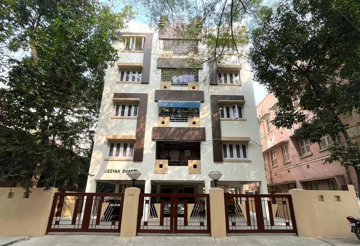 New alipore block P Main Image 1