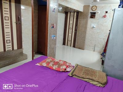 Bedroom Image of 900 Sq.ft 2.5 BHK Apartment / Flat for sale in Maninagar Ahmedabad for Rs. 5000000