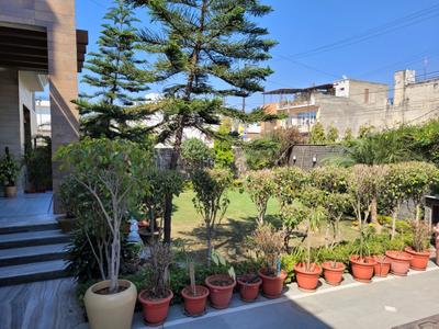 Balcony Image of 5000 Sq.ft 4 BHK Independent House for sale in Channi Himmat Jammu for Rs. 105000000