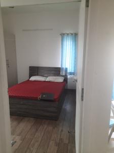 Bedroom Image of 1450 Sq.ft 3 BHK Apartment / Flat for rent in Besant Nagar Chennai for Rs. 75000