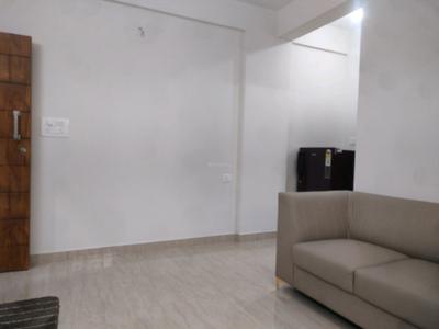 Living Room Image of 640 Sq.ft 1 BHK Apartment / Flat for rent in K R Puram Bengaluru for Rs. 28000
