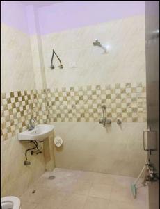 Bathroom Image of 1290 Sq.ft 2 BHK Independent House for rent in Eachachhar Greater Noida for Rs. 20000