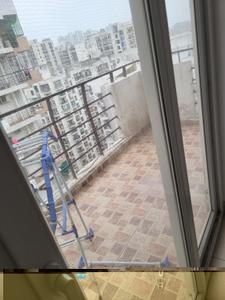 Balcony Image of 1150 Sq.ft 2.5 BHK Apartment / Flat for sale in Express Zenith, Sector 77 Noida for Rs. 12600000
