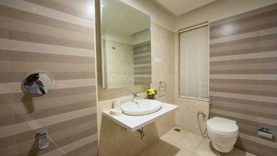 Bathroom Image of 3600 Sq.ft 5 BHK Apartment / Flat for sale in Lotus UDAI, Juhu Mumbai for Rs. 180000000
