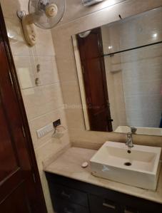 Image of 2100 Sq.ft 3 BHK Builder Floor for sale in Gulmohar Park, New Delhi for Rs. 65000000