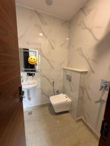 Image of 700 Sq.ft 2 BHK Builder Floor for rent in Rajouri Garden, New Delhi for Rs. 33000