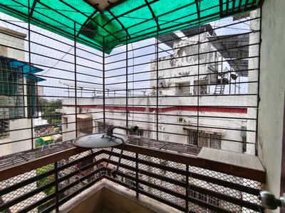 Balcony Image of 900 Sq.ft 2 BHK Apartment / Flat for rent in Manjalpur Vadodara for Rs. 17000