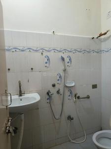 Bathroom Image of 1500 Sq.ft 3 BHK Apartment / Flat for rent in Sainikpuri Secunderabad for Rs. 22000