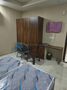 1 RK Independent Builder Floor