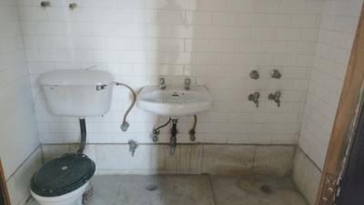Image of 1800 Sq.ft 3.5 BHK Apartment / Flat for sale in CGHS Sahara Apartment, Sector 6 Dwarka, New Delhi for Rs. 28500000