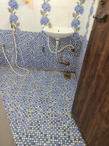Bathroom Image of 2050 Sq.ft 3 BHK Independent House for rent in Villivakkam Chennai for Rs. 32500