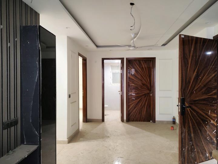 The Ultima 107 by The Ultima Group Main Image 1