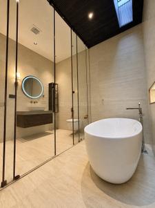 Image of 5000 Sq.ft 4 BHK Independent House for sale in Pukkattupady, Kochi for Rs. 42000000